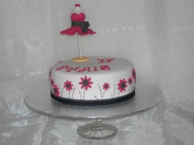 Couture cake - Cake by Mandy