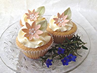 Gluten free cupcakes - Cake by Shani's Sweet Creations