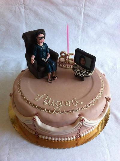 Aunt Mary - Cake by Maria e Laura Ziviello