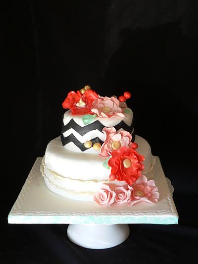 Coral and gold flowers cake - Cake by BBD