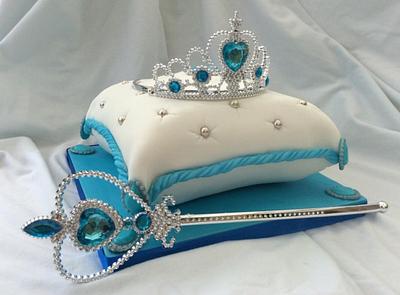 Princess pillow cake - Cake by Julie White