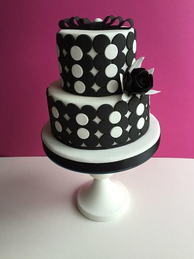 Black and white cake  - Cake by Jdcakedesign