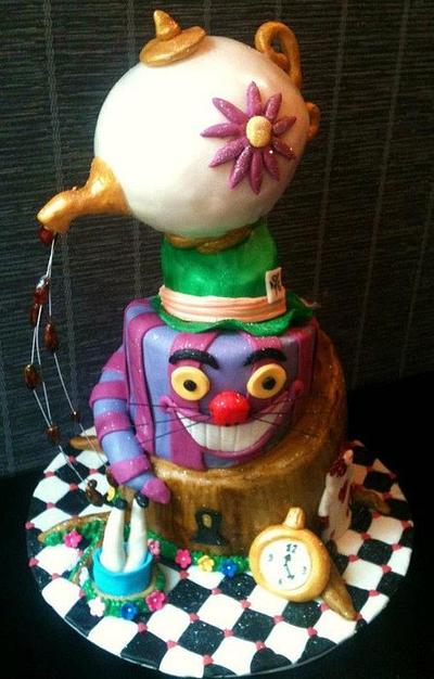 Alice in wonderland - Cake by Angelica