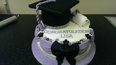 Graduation cake - Cake by Red Alley Cakes (Alison Rankin)