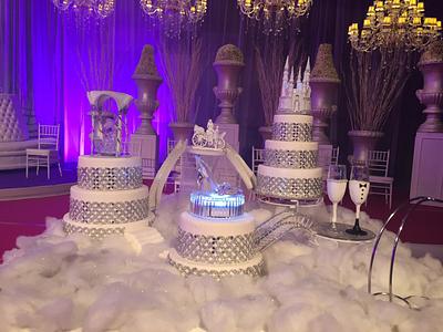 FairyTale Wedding Cake - Cake by Diya Jojan