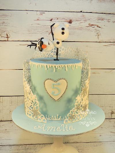 Amelia's Frozen Cake - Cake by Raewyn Read Cake Design