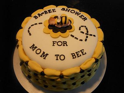 Ba-Bee Cake - Cake by familycakesbyjackie