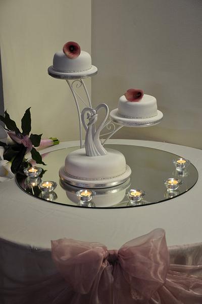 Wedding cake Lily - Cake by muffintops