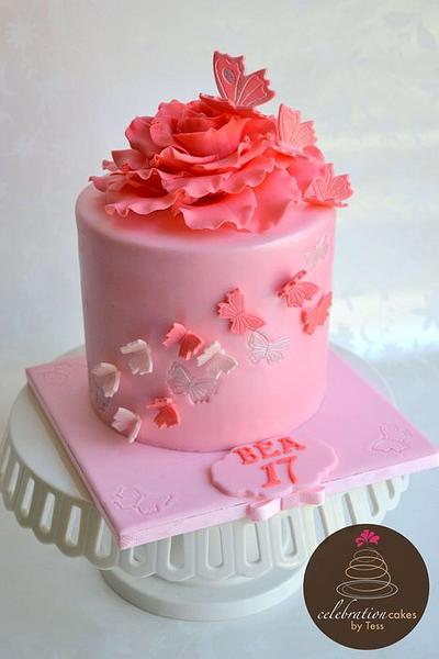 Pink Love Affair - Cake by Maria