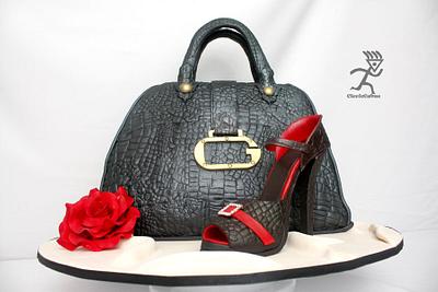 Guess Handbag in Crocodile with matching Stiletto all edible - Cake by Ciccio 