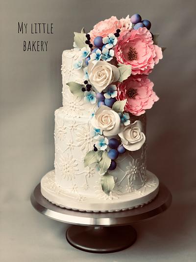 Floral cake  - Cake by Sandra Draskovic