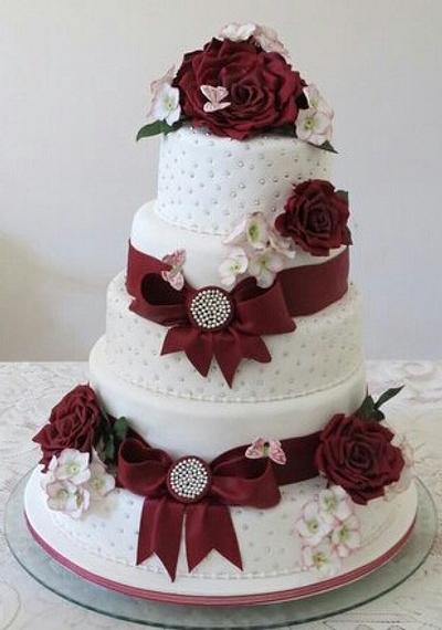 Burgundy ribbons and roses - Cake by Maggie Visser