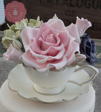 Sugar flowers in a gumpaste teacup - Cake by Paulacakecouture