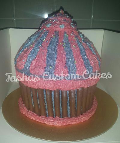 Giant Big Top Cupcake - Cake by Tasha's Custom Cakes