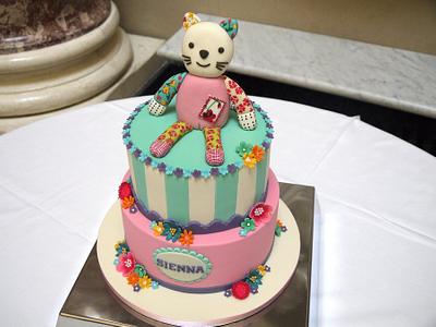 Sienna's Bobble Cat Cake! - Cake by Natalie King