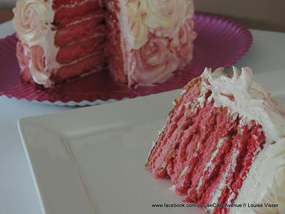 Rose rainbow cake - Cake by Louise