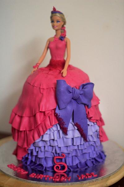 Barbie girl  - Cake by Reema siraj