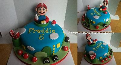 SUPER MARIO - Cake by little pickers cakes