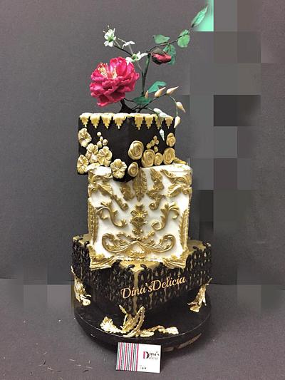 Golden cake  - Cake by Dinadiab