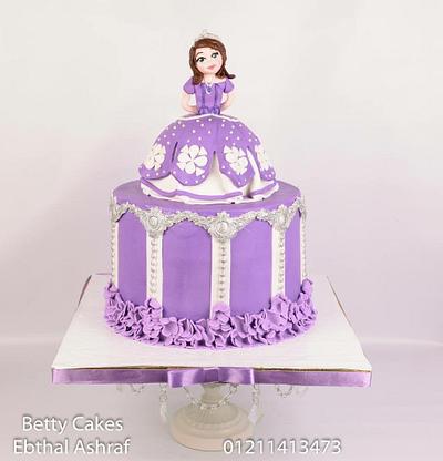 Sofia the first cake  - Cake by BettyCakesEbthal 