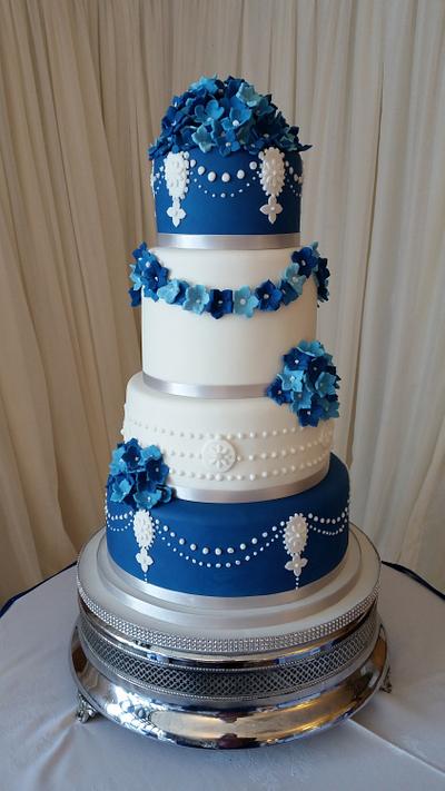 4 tier wedding cake - Cake by Tracy's Treats