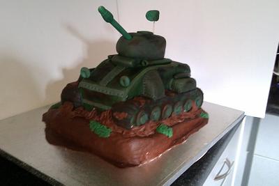 Army tank - Cake by PipsNoveltyCakes