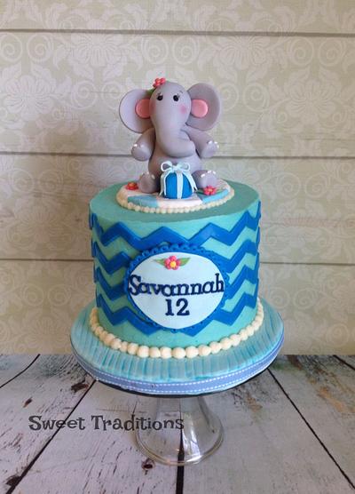 Ella elephant & chevron - Cake by Sweet Traditions