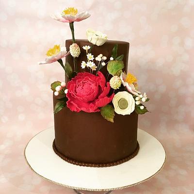 Celebrating a 100 years - Cake by The Hot Pink Cake Studio by Ipshita