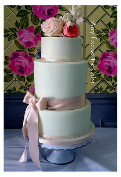 Fresh flowers wedding cake - Cake by Any Excuse for Cake