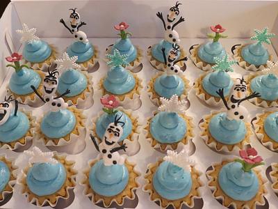 Frozen Theme - Cake by Nancy T W.