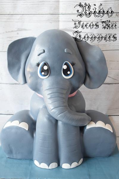 Elephant Cake  - Cake by BiboDecosArtToppers 