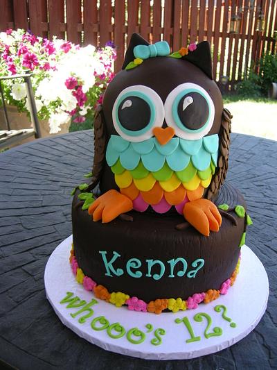 Kenna's Owl Cake - Cake by jeric
