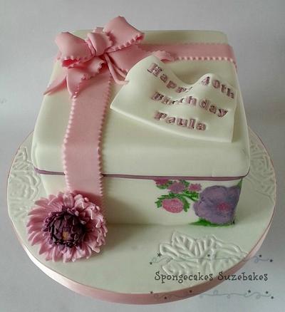 Gerbera Hand Painted Gift Box Cake - Cake by Spongecakes Suzebakes