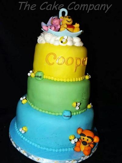 pooh and friends baby shower cake - Cake by Lori Arpey