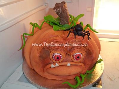 Haunted Pumpkin - Cake by Angel, The Cupcake Lady