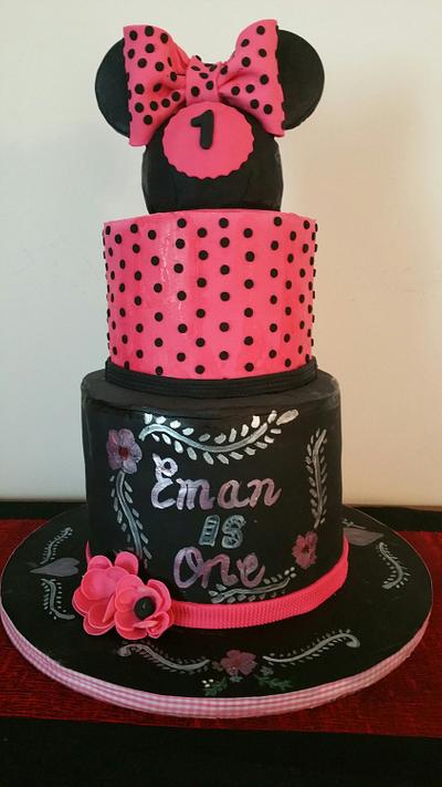 Minnie mouse first birthday cake 🍰 - Cake by CAKE RAGA