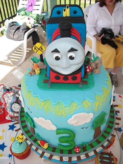 Thomas train Cake - Cake by Gleibis