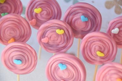 Candy Lollies Fondant Toppers - Cake by BiboDecosArtToppers 