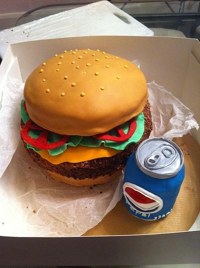 Burger and soda - Cake by sarahold