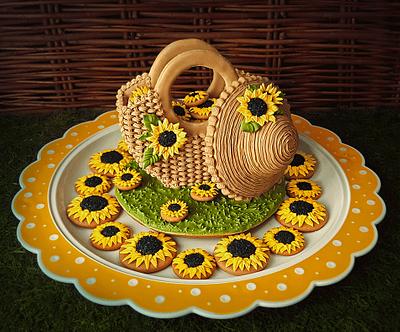 The Sun Is Coming Soon - Cake by Incantata