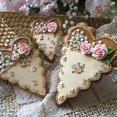 Baskets of love  - Cake by Teri Pringle Wood