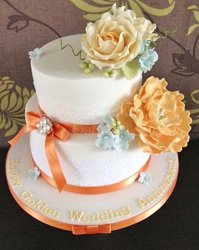 Apricot Flowers - Cake by Karen Bryant