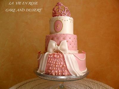 Princess tiara cake - Cake by Sloppina in cucina