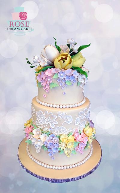 Spring Wedding Cake - Cake by Rose Dream Cakes