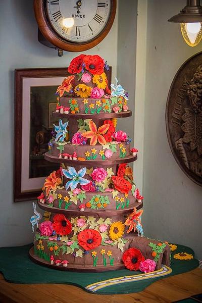 5 tier woodland wedding cake  - Cake by Caketogo