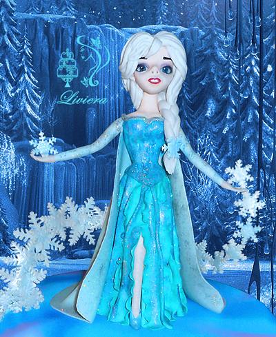 Elsa - Cake by L