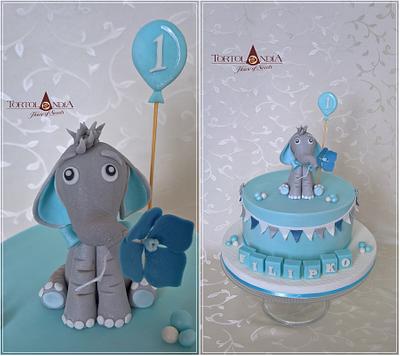 First birthday ...cute elefant - Cake by Tortolandia