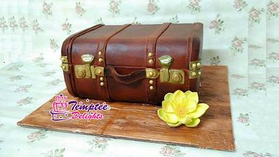 Vintage Suitcase Cake - Cake by Anupama Ramesh