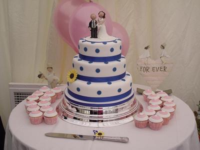 Wedding cake - Cake by Hjsweet