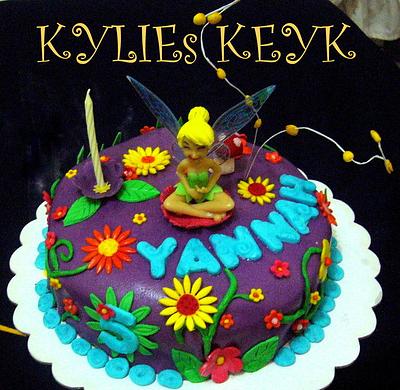 tINkerbelle  - Cake by kylieskeyk
